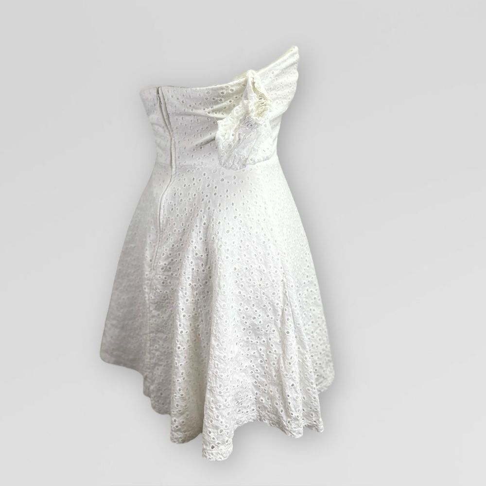City Studio White Eyelet Off the Shoulder Milkmaid Dress, sz 3 Juniors. Lace up - Picture 12 of 16